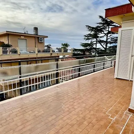 Attico Mare Blu Σαν Ρέμο